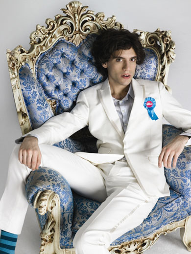 http://graphics8.nytimes.com/images/blogs/themoment/posts/mika_chair.jpg