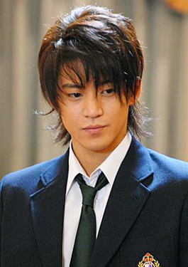 http://yeinjee.com/asianpop/wp-content/uploads/2008/01/japanese-shun-oguri.jpg