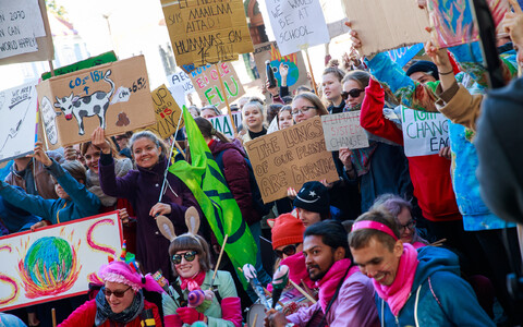 Kliimastreik Tallinnas Toompeal 2019. aastal.