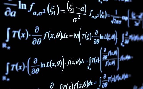 Võrreldes mitmete muude õppeainetega, võib matemaatika õppimisega seotud ärevus olla tingitud sellest, et matemaatikas  saab omandada erinevaid teemasid üksteise järgi järjepidevalt õppides.