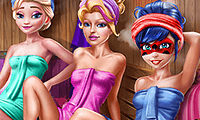 Super Girls: Sauna Real Life