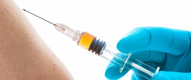 Kuni 60 protsenti USA meedikutest keelduvad koroonavaktsiinist, kuna kardavad kõrvalmõjusid ja ei taha olla katsejänesed