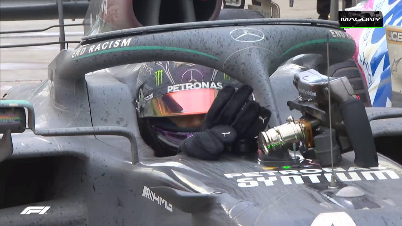 Konkurendid Hamiltoni õnnitlemas pärast järjekordset MM-tiitlit