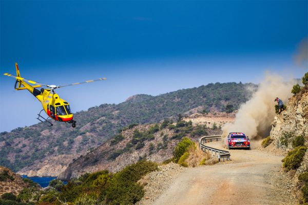 Hyundaidel on Türgi Rallil pärast teist võistluspäeva kaksikjuhtimine