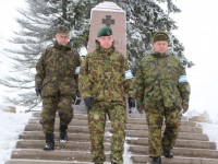 Vabadussõjas langenute mälestuspäeval Otepää Vabadussamba juures. Foto: Monika Otrokova