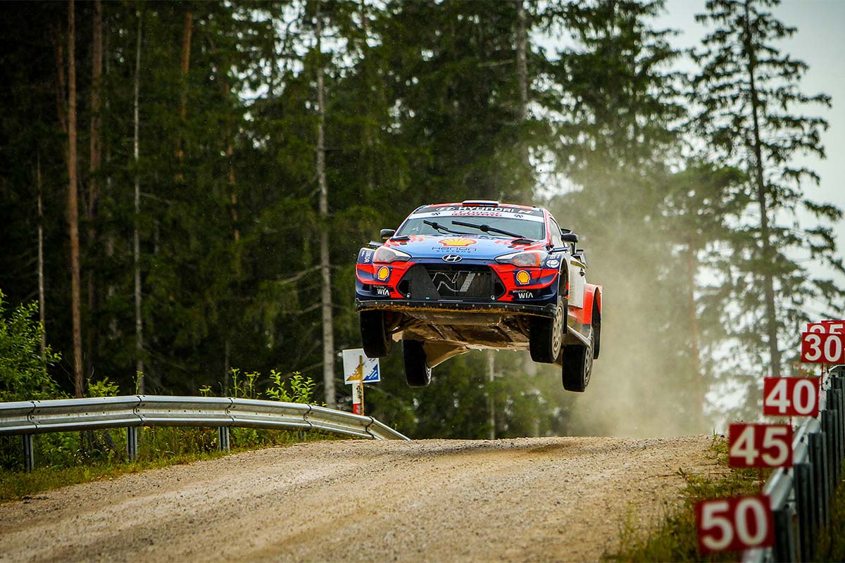 Kehala Ralli võitis ülivõimsalt Tänak