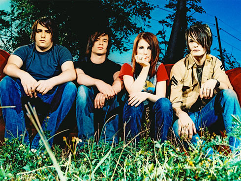http://www.drivenfaroff.com/wp-content/2006/09/paramore.jpg