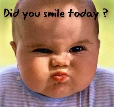 http://4.bp.blogspot.com/_MAgf2Jj89F4/SYnPPhX-yjI/AAAAAAAAAaw/Gz85uFgMr_4/s400/smile.jpg