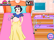 Pregnant Snow White Accident