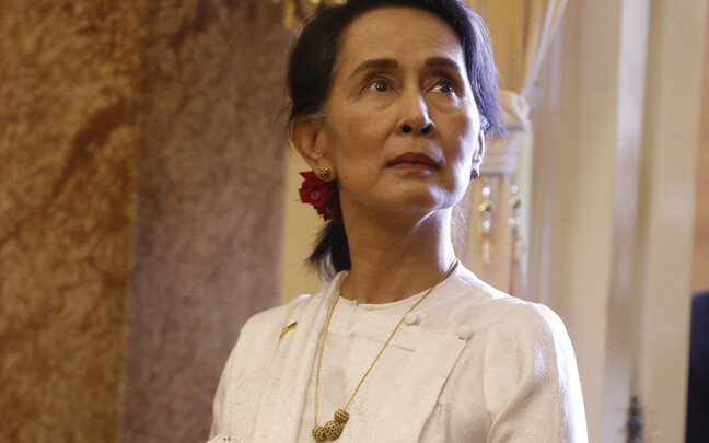 Myanmari ehk Birma tsiviilvalitsuse juht ja Nobeli rahupreemia laureaat Aung San Suu Kyi.